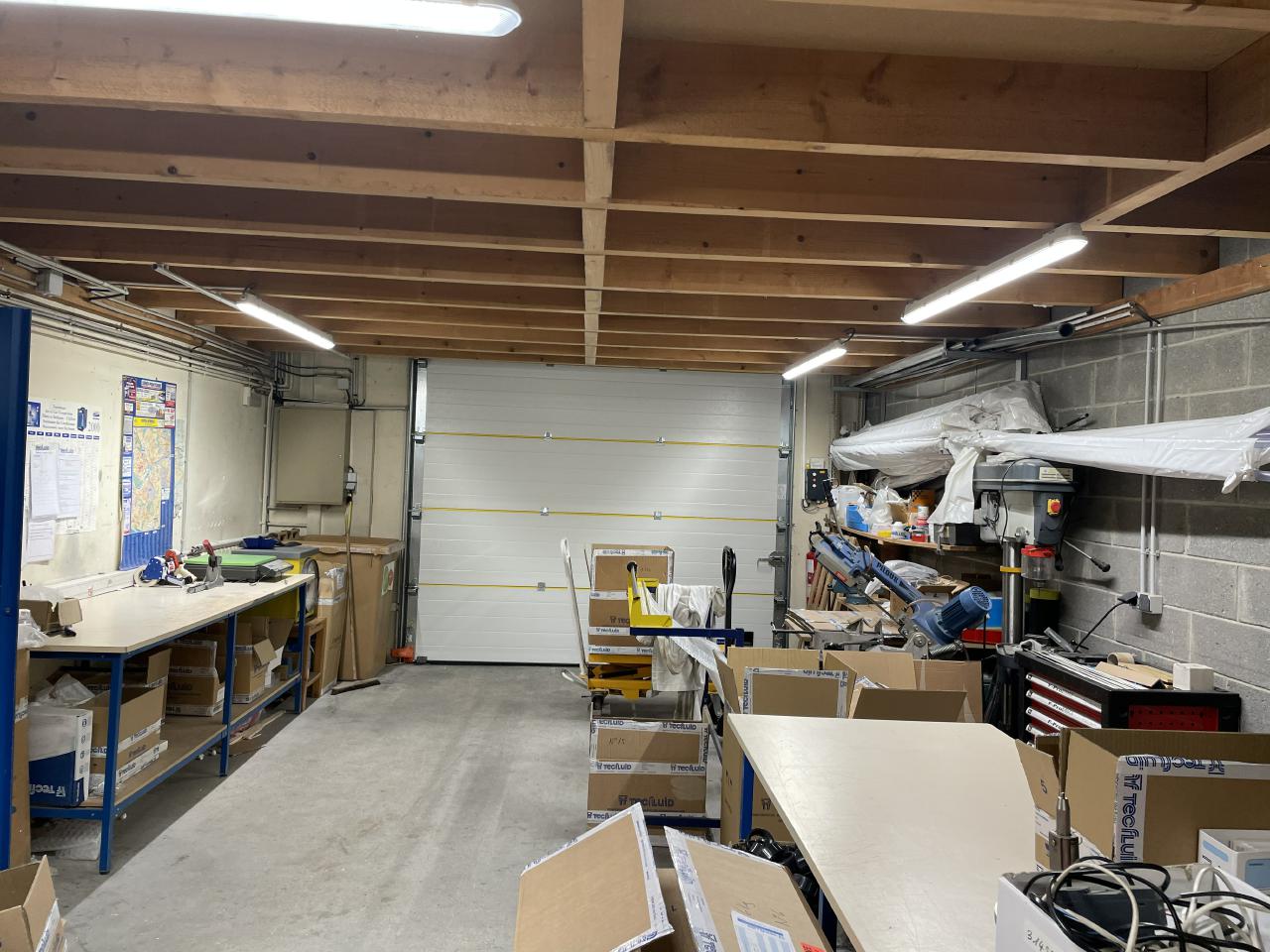 Local d'activité Saint-Ouen-l'Aumône 228m² Vente local d'activité Saint-Ouen-l'Aumône Val-d'Oise OVACT2311052 0
